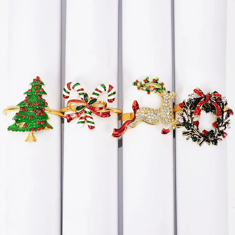 

1Pcs Christmas Napkin Ring Metal Flower Wreath Elk Tissue Ring Holders For Xmas New Year Home Dinner Table Decor Napkin Buckle