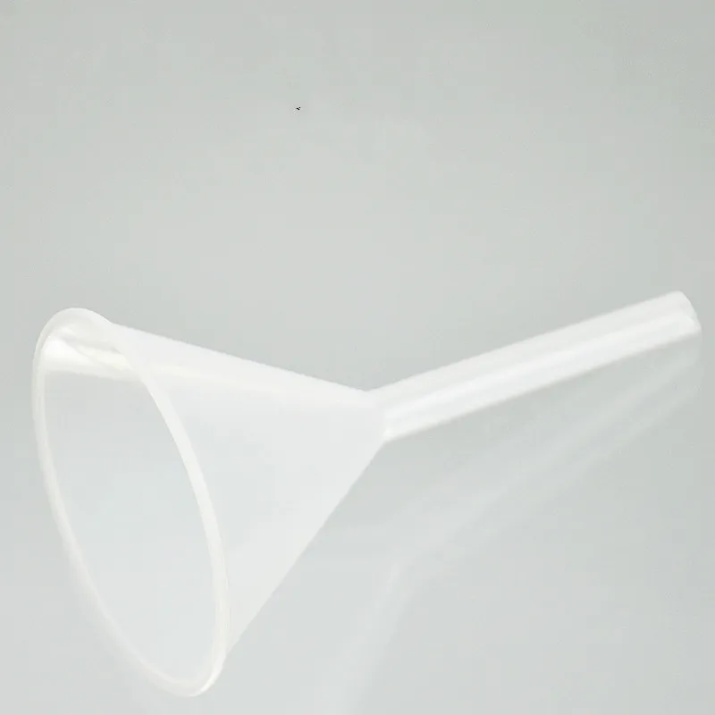 Пластиковая воронка 60 мм треугольная Воронка средняя школа химический