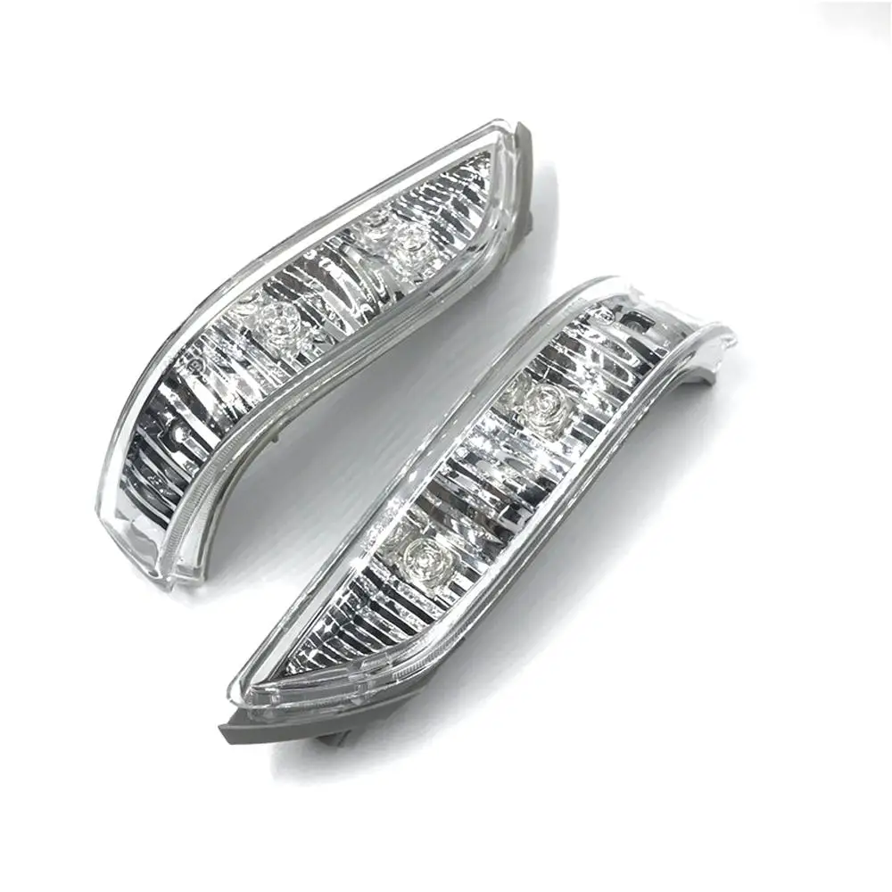 Внешний светодиодный поворотник для зеркала заднего вида мигающий габаритный