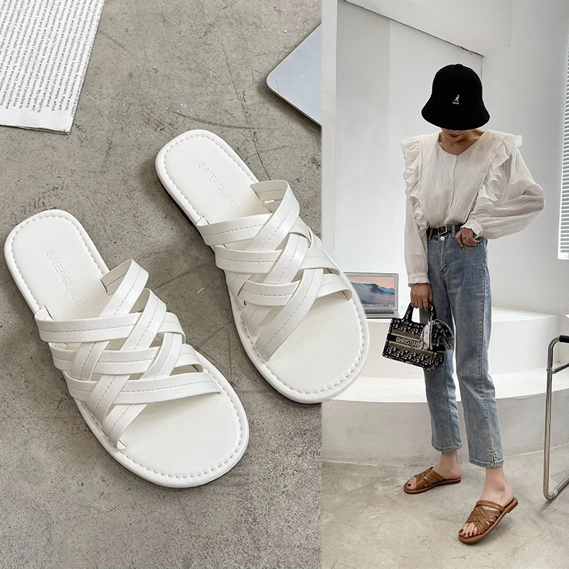 

Slippers female summer fairy wind wear 2021 new retro cross soft bottom all-match flat Roman sandals and slippers