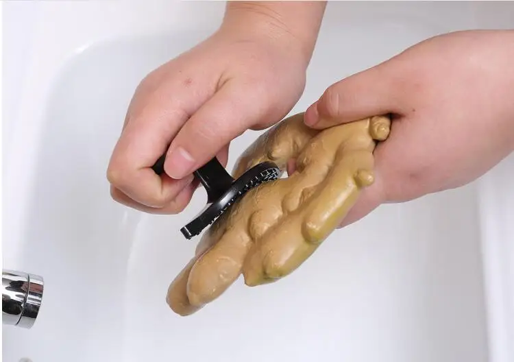 1 шт. морковная яма щетка для картофеля пилинг-нож имбиря очистки пластиковый