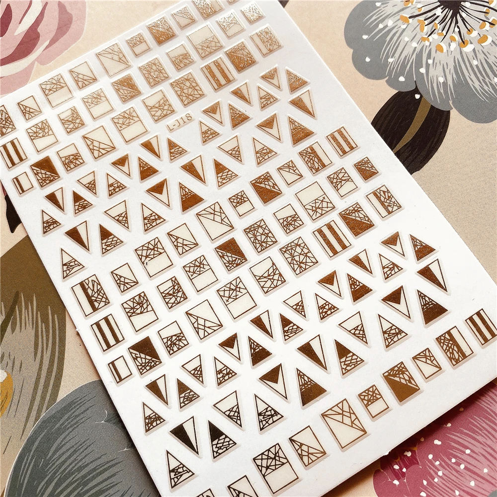 Перевернутый треугольник узор серии 3D пластиковая аппликация для ногтей