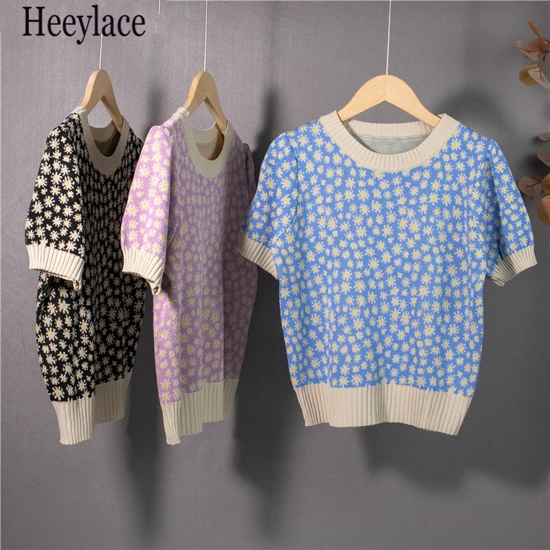 

Новинка 2021, женская летняя футболка, модная базовая Вязаная футболка с цветочным принтом и пышными рукавами, милые винтажные женские топы в ...