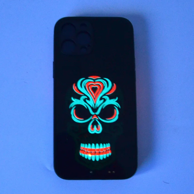 

LED Flash Cell Phone Case For Iphone 12 11 Pro Max 6 7 8 Plus And Mate 40 30 20 Max Call Sound Music Control Luminous Cover