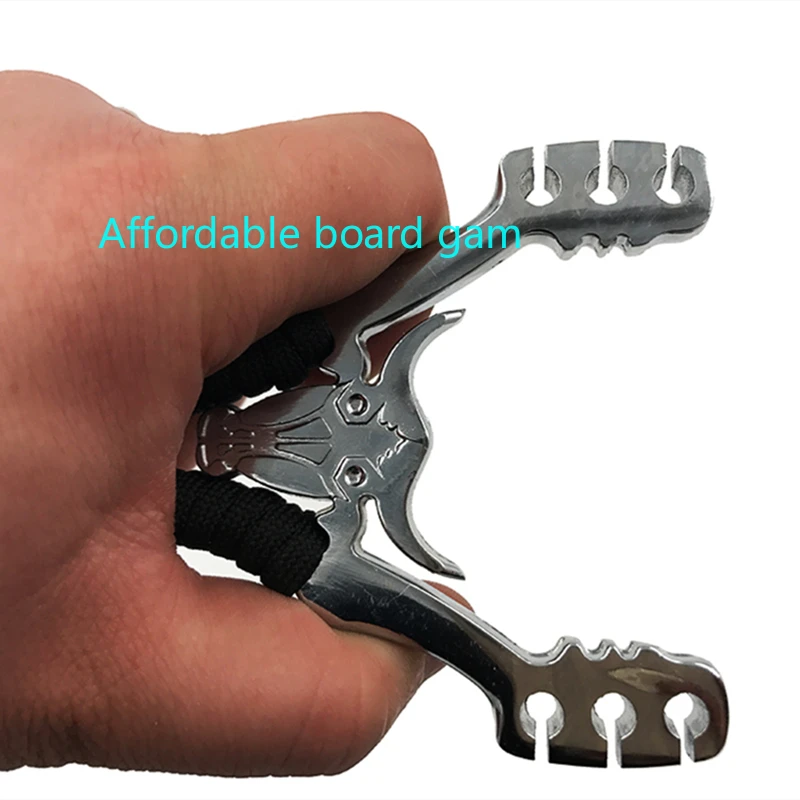 

Outdoor Precision Competitive Hunting Catapult Slingshot New Stainless Steel Metal Rubber Band Bull Head Big Power Slingshot Toy