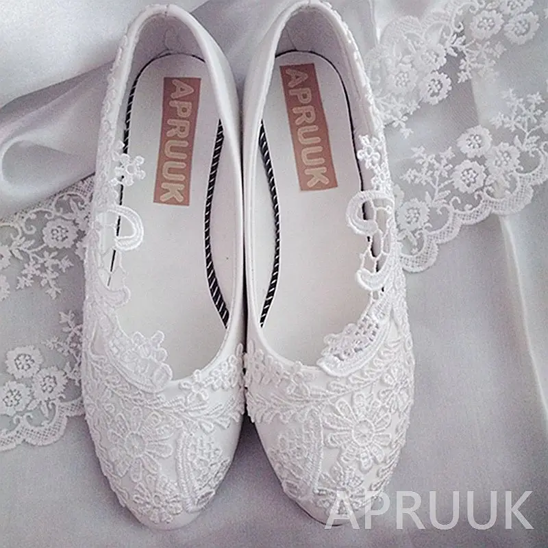 Белые кружевные свадебные туфли для невесты Женские 3 см Низкий маленькие на