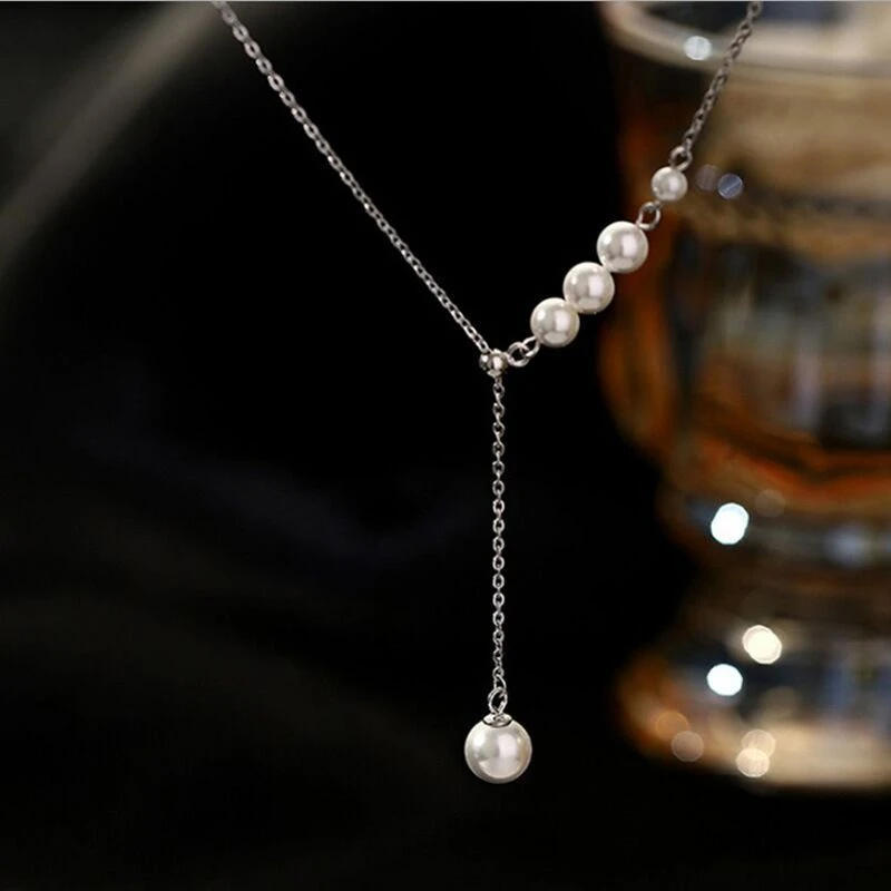 

French Fringe Women's Pearl Necklace Light luxury fashion ins style minimalist adjustable clavicle chain Jewelry wholesale