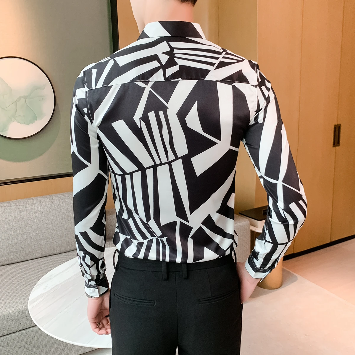 Красивая Мужская рубашка с цветочным принтом Лидер продаж разноцветная в стиле