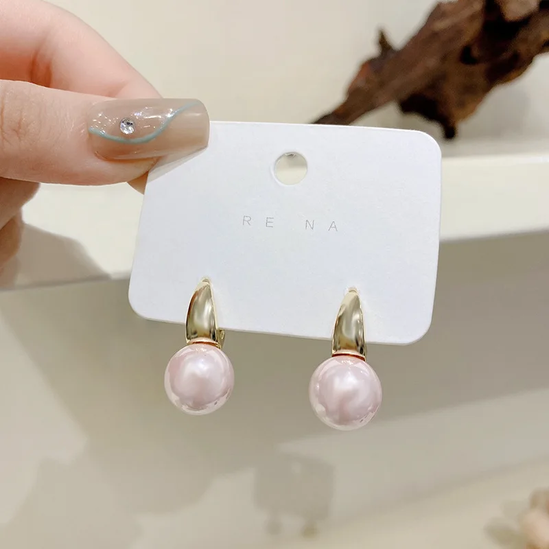 

Retro simple earrings pearl ear buckle temperament high sense of fashion all-match earrings