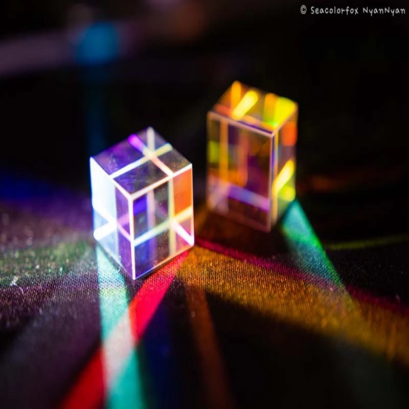 

8*8*8mm Prism Six-Sided Bright Light Combine Cube Prism Stained Glass Beam Splitting Prism Optical Experiment Instrument
