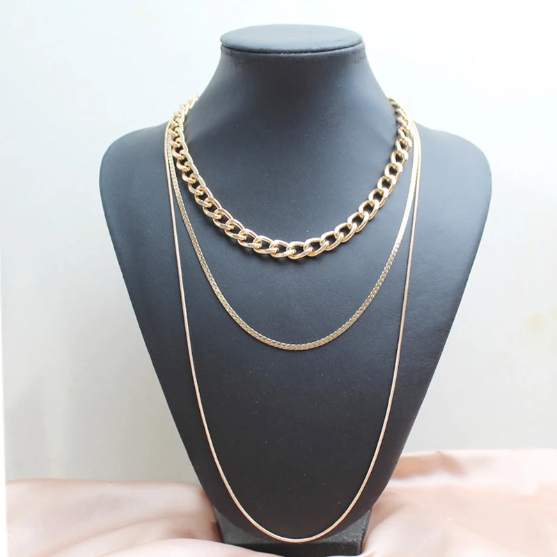 

Multilayer Wholesale Gold Snake Blade Necklace Golden Flat Chain Jewelry Necklace for Women Female Punk Layer Necklace Accessory