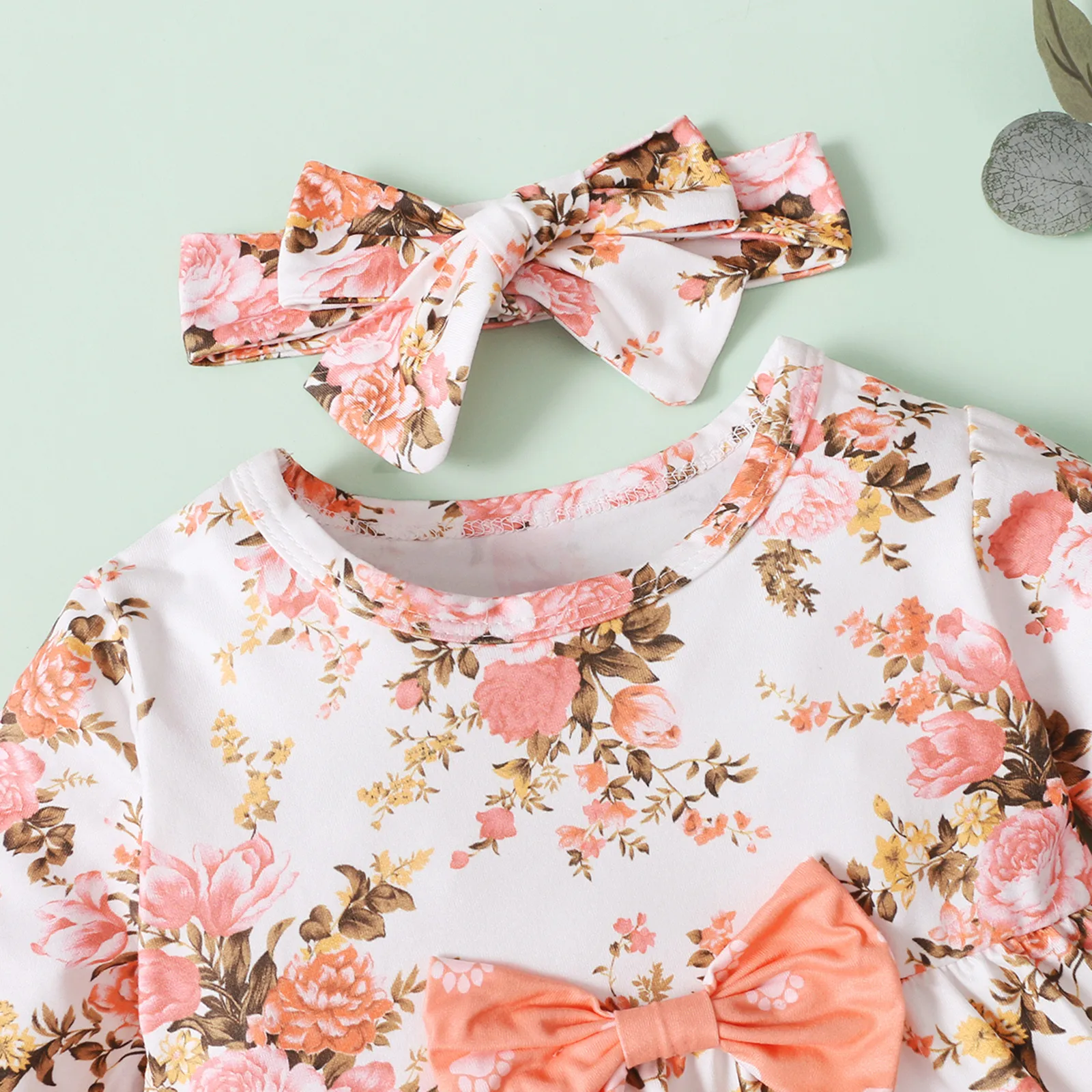 Одежда для новорожденных девочек 3 шт. Топ с цветочным бантом + брюки в горошек