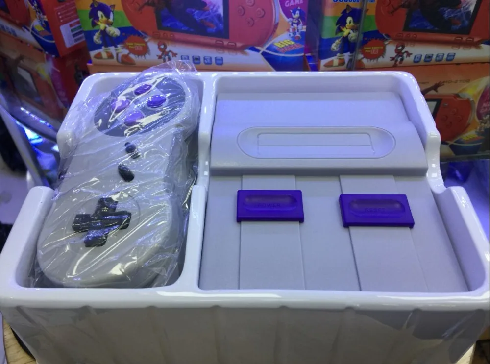

Pop Pop Mini HD TV Video Game Console Handheld Retro Family Game Console Built-In 821 Classic Games Dual Gamepad PAL&NTSC