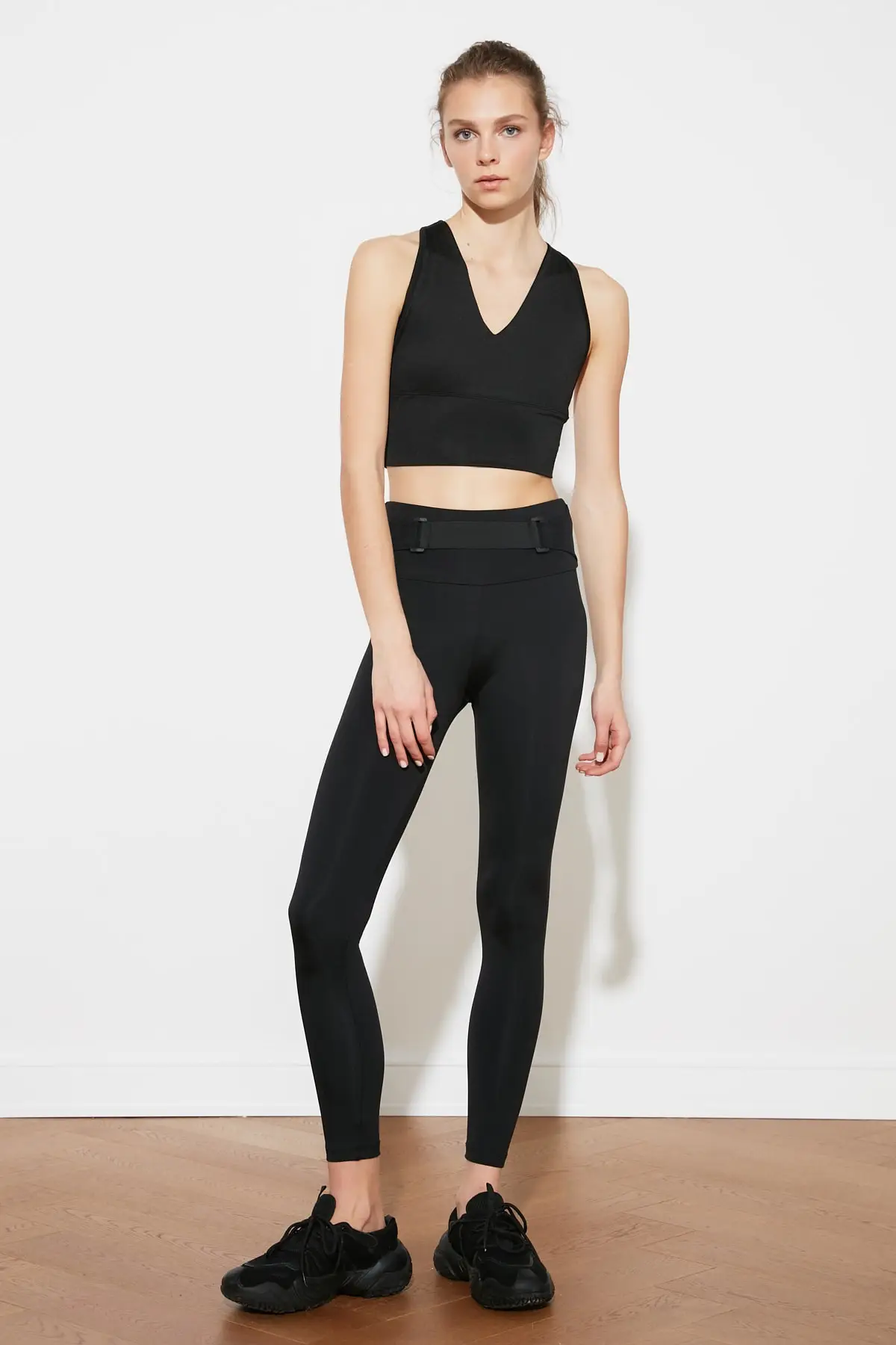 

Trendyol Belt Detail Sports Leggings TWOSS21TY0004