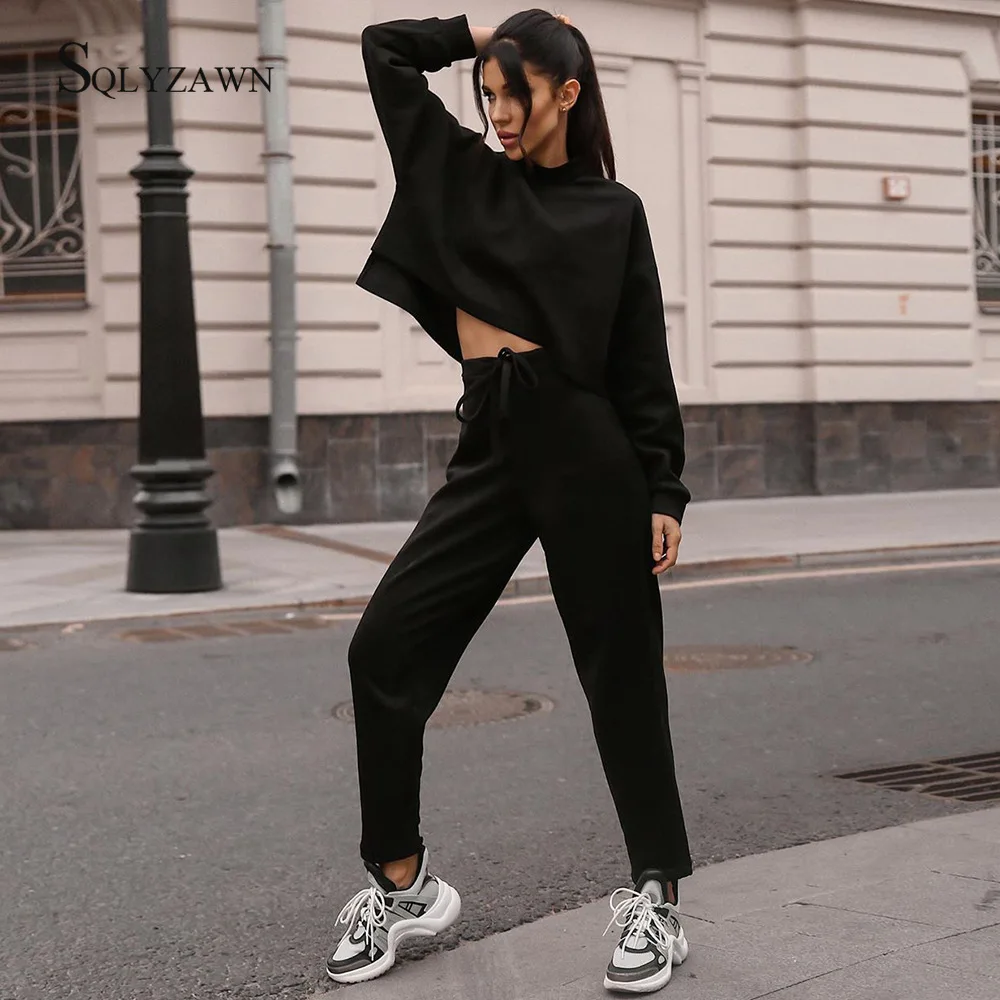 Спортивный костюм женский из 2 предметов Свитшот оверсайз с высоким воротником и