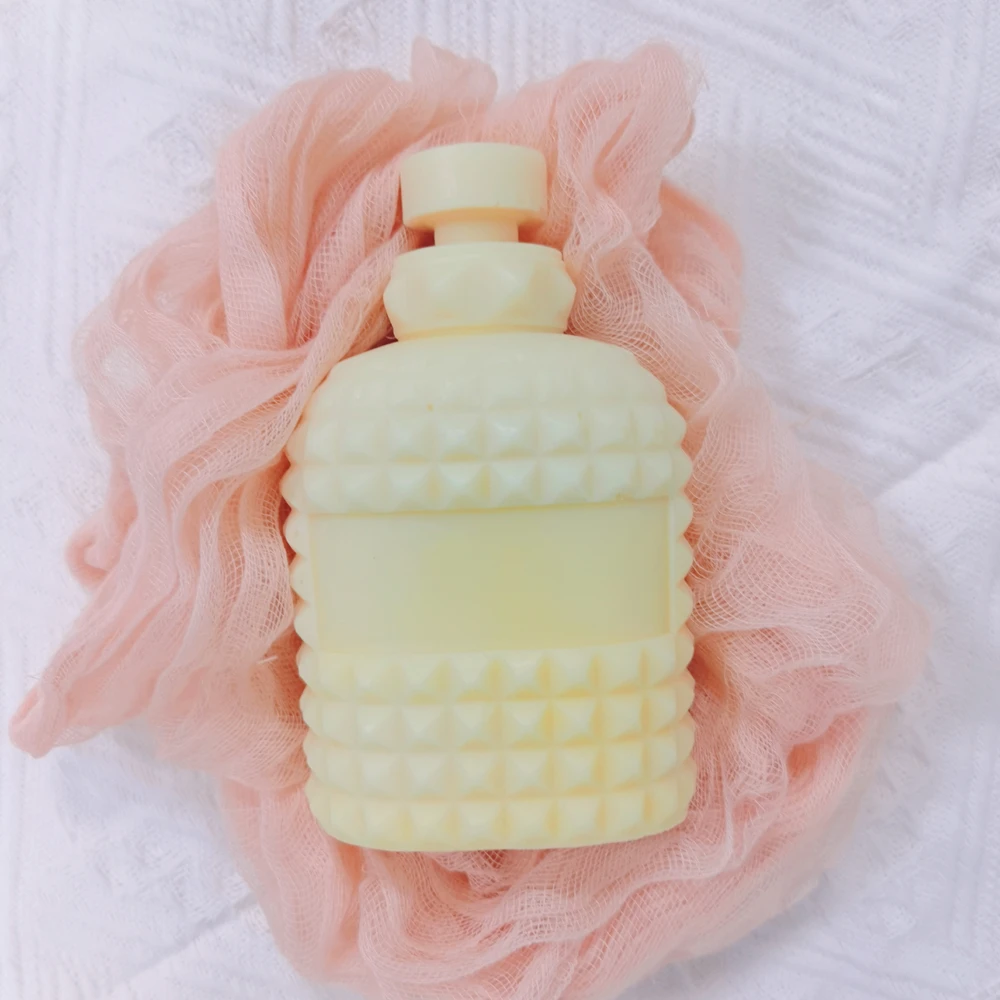 3D Home Decor Scented Soy Wax Candle Silicone Mould Vintage Perfume Bottle Candle Mold For Unique Gift