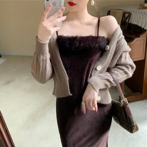 

Retro Women's Autumn Winter Velvet Suspender Skirt High Waist Square Collar Split Dress Dresses for Women Vestido De Mujer