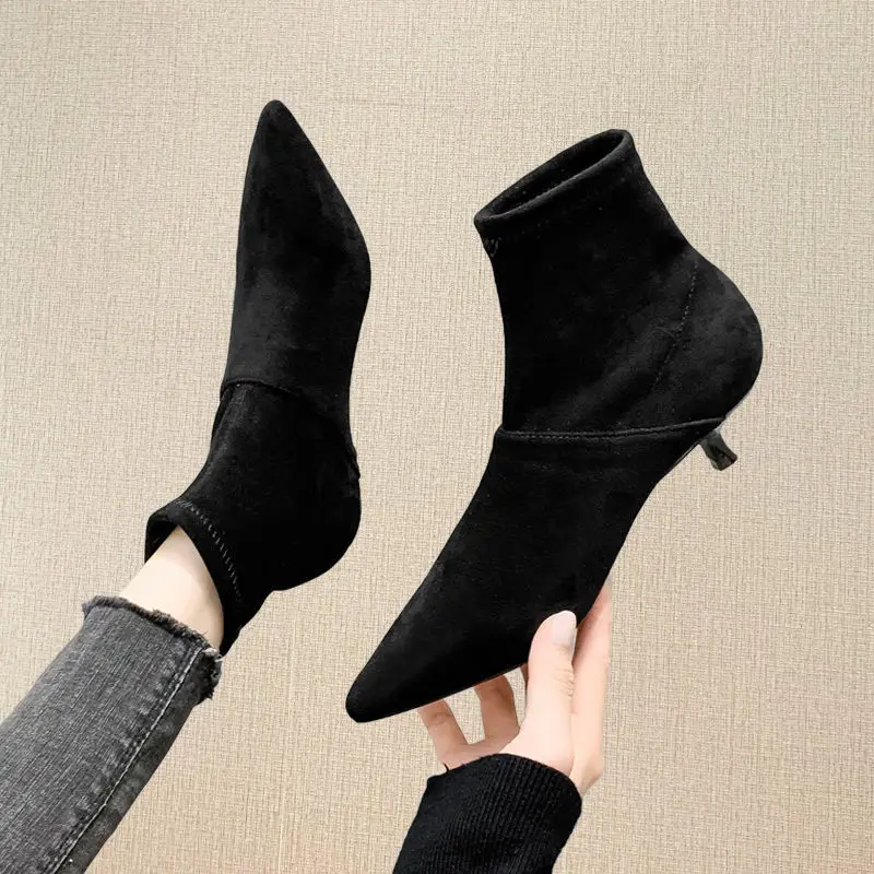 Fashion low-heeled ankle boots women 2020 new autumn and winter 3cm nude boots feminine fine-heeled pointed-toe women's boots