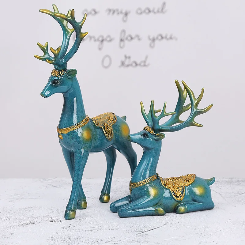 

Elk Deer Figurines Reindeer Statues Ornaments Collection Resin Art Collectible Decoration Christmas Miniature Birthday Gifts
