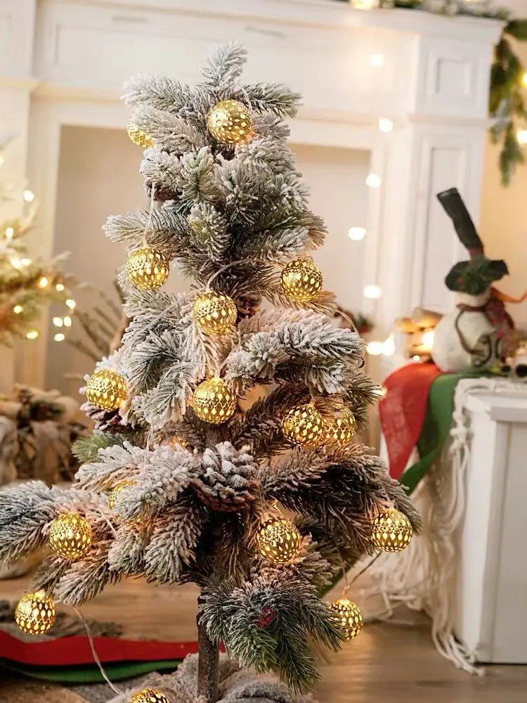 Светодиодная ажурная гирлянда на солнечной батарее с лампочками в марокканском