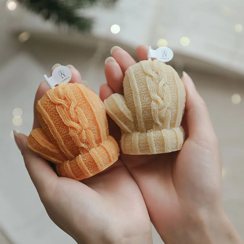 

DIY Gloves Shaped Candle Christmas Celebration Cake Candles 3D Plaster Aroma Wax Aromatherapy Automobile Decor Mitten Art Crafts