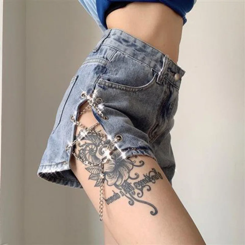 

Sexy Ripped Hole Fringe Denim Shorts Women Side Slit with Chain Lace Up Casual Pocket Jeans Shorts Summer High Waist Hot Shorts