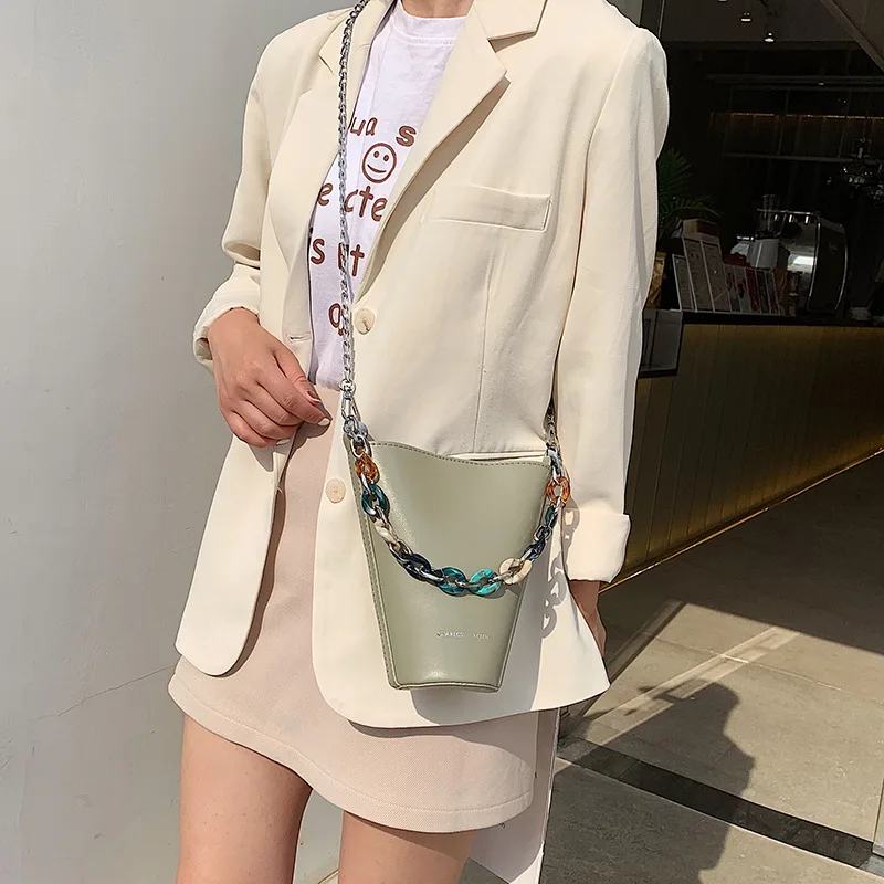 Fashion Acrylic Chain Buckets Bag Designer Women Handbags Luxury Pu Letaher Shoulder Crossbody Bag Casual Totes Small Purse Sac