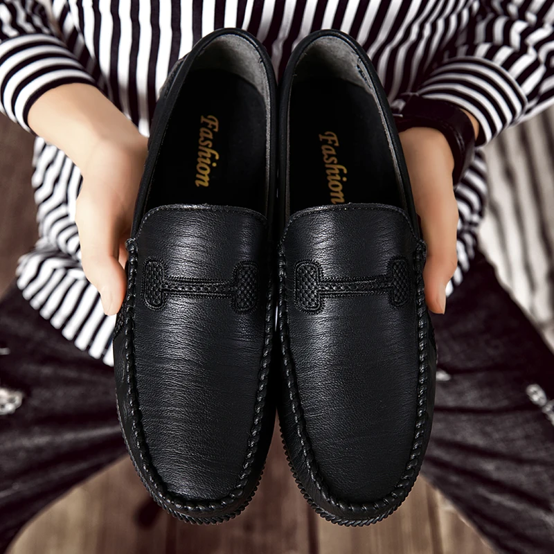 

2021 New Loafers Fashion Mens Driving Shoes Brand Boat Footwear Moccasins Men Shoes Male Outdoor Comfy Slip-on Man Casual Shoes