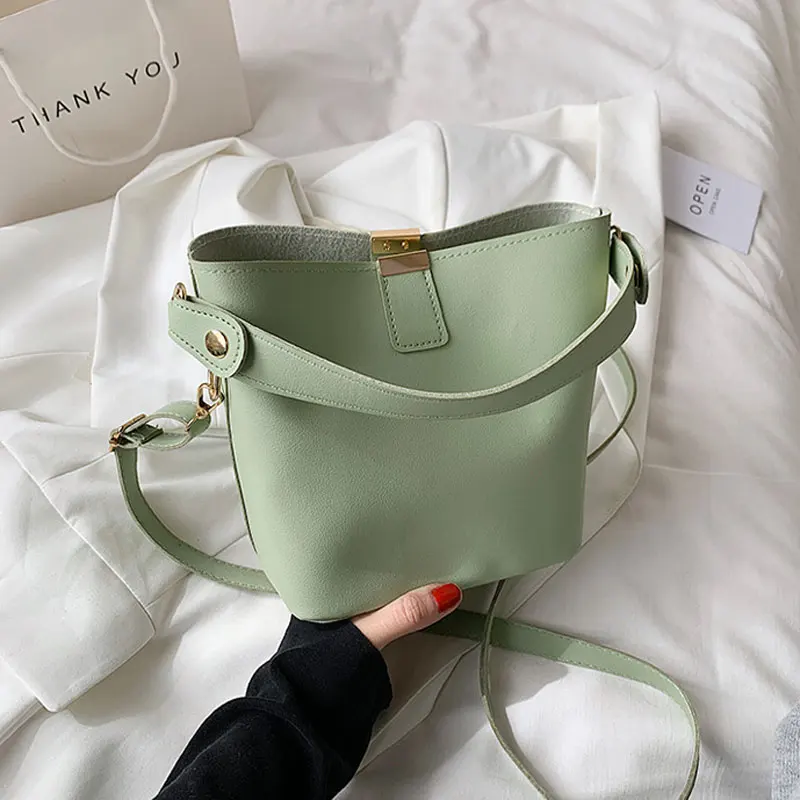 

Spring Designer Solid Color Handbags For Women Pu Leather Shoulder Bag Simple Bucket Bag Female Crossbody Bag And Phone Purse