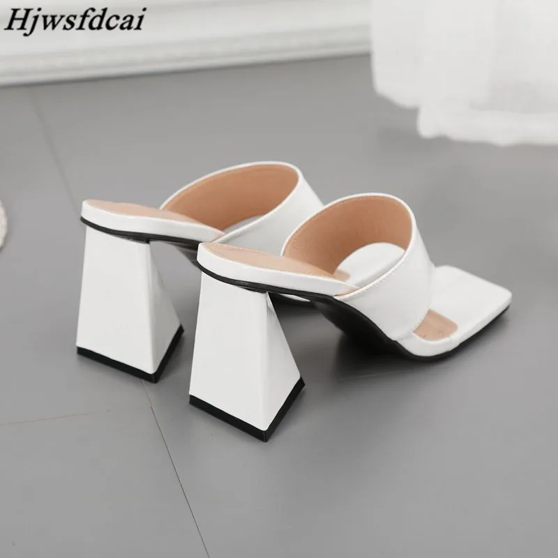 

Hjwsfdcai Women's Shoe 2021 Summer Slippers Square Heel Patent Lesther Clip Toe Pumps Hot New Shoes Woman Plus Size Party High H