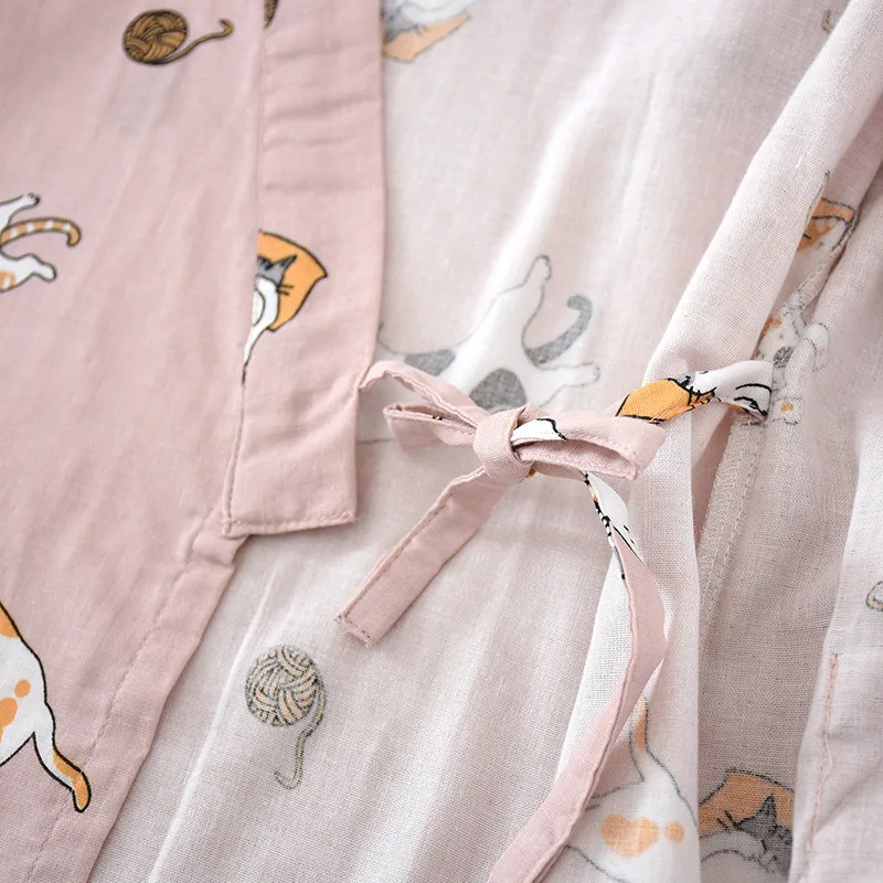 

Cotton Gauze Spa Cat Print Women Pajamas Set Half Sleeve Yukata Cardigan Long Pants Absorbent Harajuku Woman Sleepwear Sets 2021