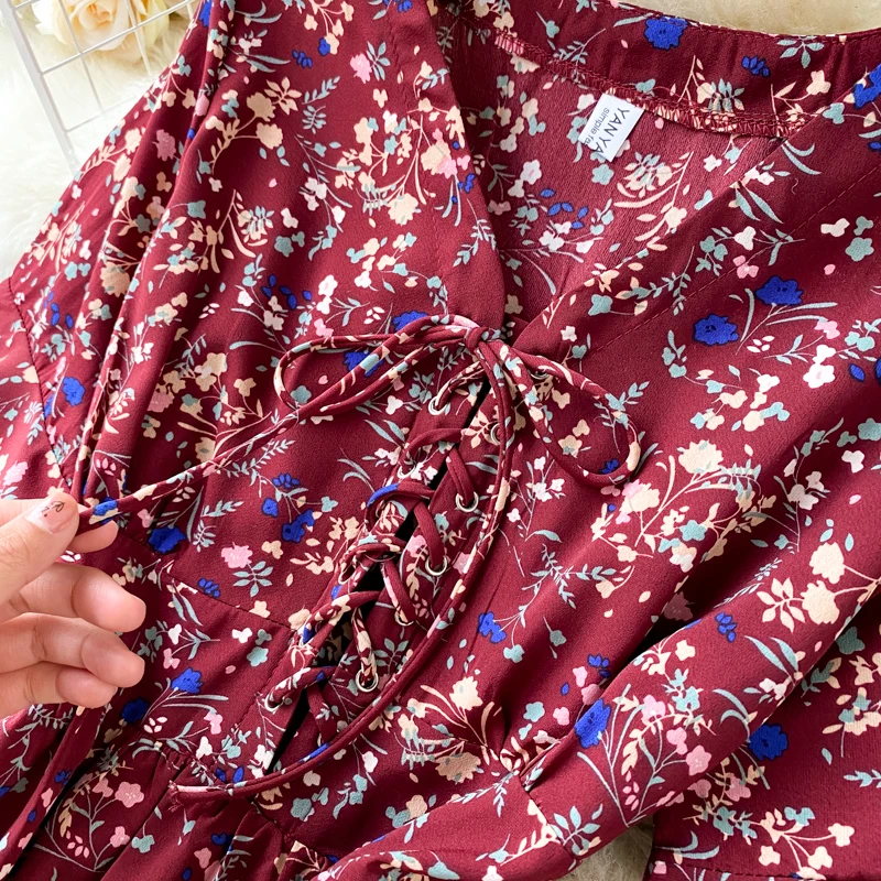 

2021 Vintage Floral Dress Women Sexy V Neck Short Sleeve Drawstring Dress Korean Summer Vacation Print Dresses
