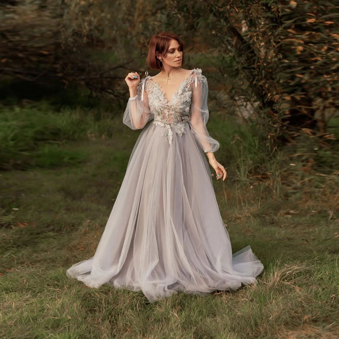 

Elegant Exquisite Women Dress V-Neck Floor Length Tulle Dresses Ruffles Tulle A-Line Dress Photography Custom Made Plus Size