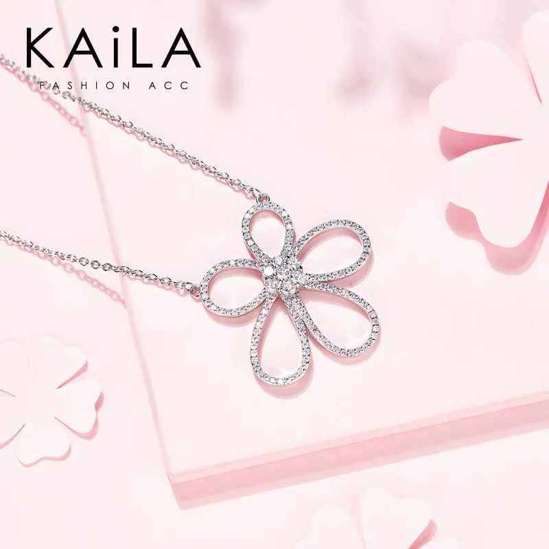 

Hollow flower necklace light luxury niche design sense female summer clavicle chain simple ins cold wind gentle fairy