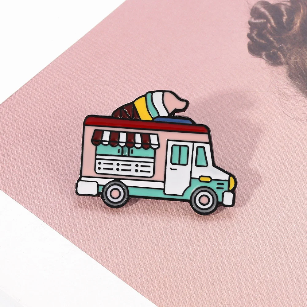 

Pink Cake Car Brooch Children's Amusement Park Pastry Metal Drip Badge Jewelry Gifts For Children Drip Enamel