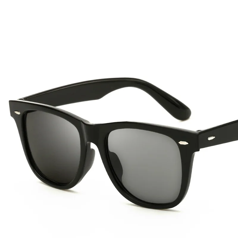 2020 новый дизайн ультралегкие TR90 поляризационные солнцезащитные очки для мужчин