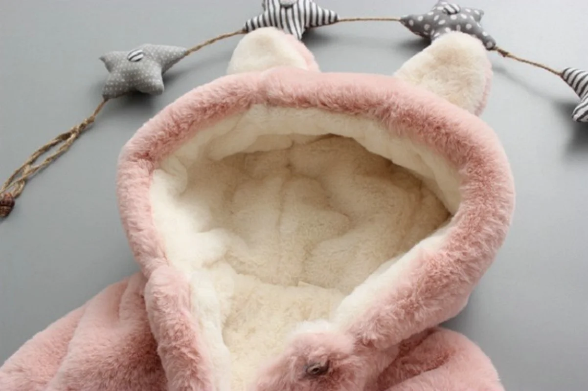 

2021 Winter Jacket for Girls Woolen Coat Coat Girl Cartoon Rabbit Ear Hooded Coat Thick Warm Lamb Plush Coat Children's Clothing