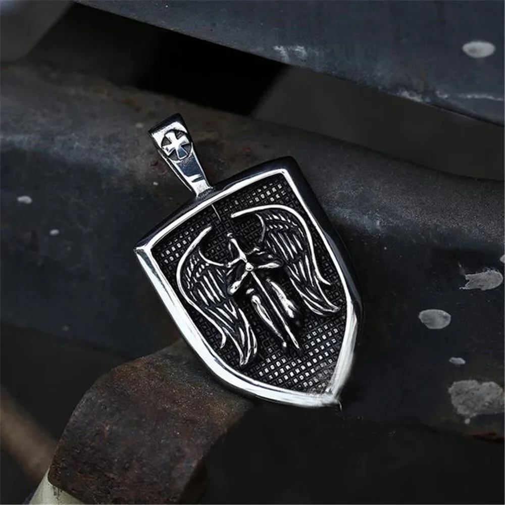 

Fashion Popular Religion Vintage Holy Cross Angel Shield Necklace Men's Hip Hop Rock Party Accessories Pendant Jewelry