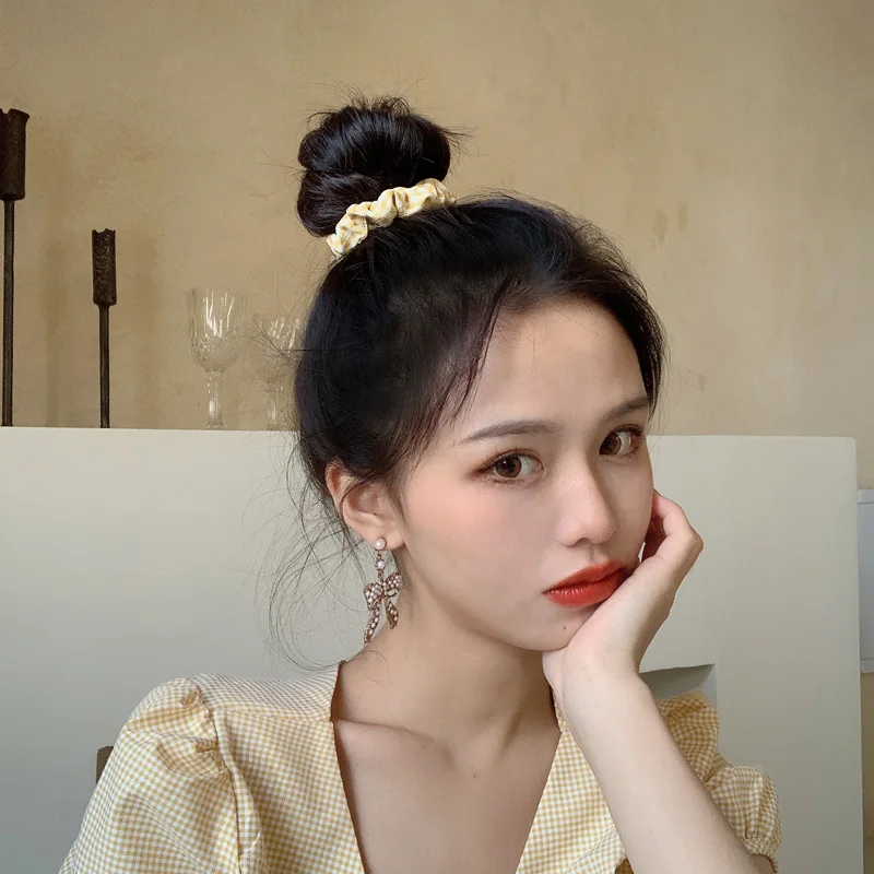 

BM Pork Intestine Circle Hairband Ins Retro French Headband Simple Rubber Band Female Intestine Head Flower Ornament South Korea