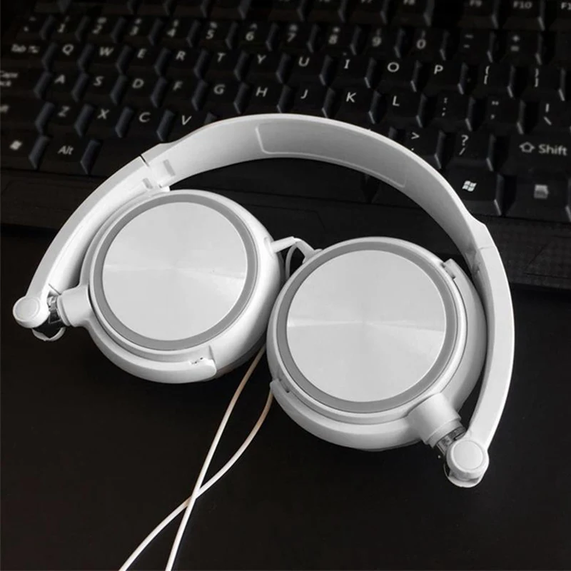 

NEW Wired Over Ear Headsets with Microphone 3.5mm Wired Subwoofer Stereo Music Headphones for Game Karaoke Head-mounted Headset