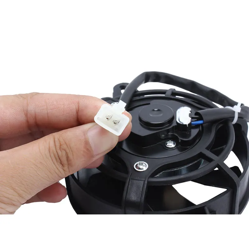 Масляный радиатор Электрический вентилятор для охлаждения радиатора двигателя