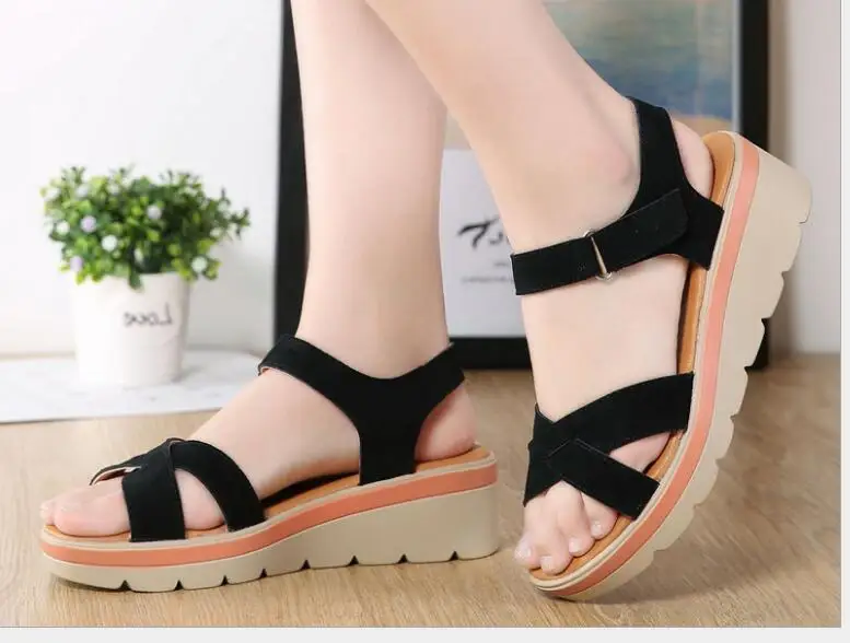 Босоножки женские замшевые модные Универсальные шлепанцы обувь для студентов