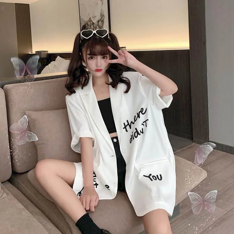 

2021 Spring Summer White Women Blazer Short Sleeve Thin Suit Jacket Plus Size Graffiti 2020 Fashion Ladies Tops Oversized Coats