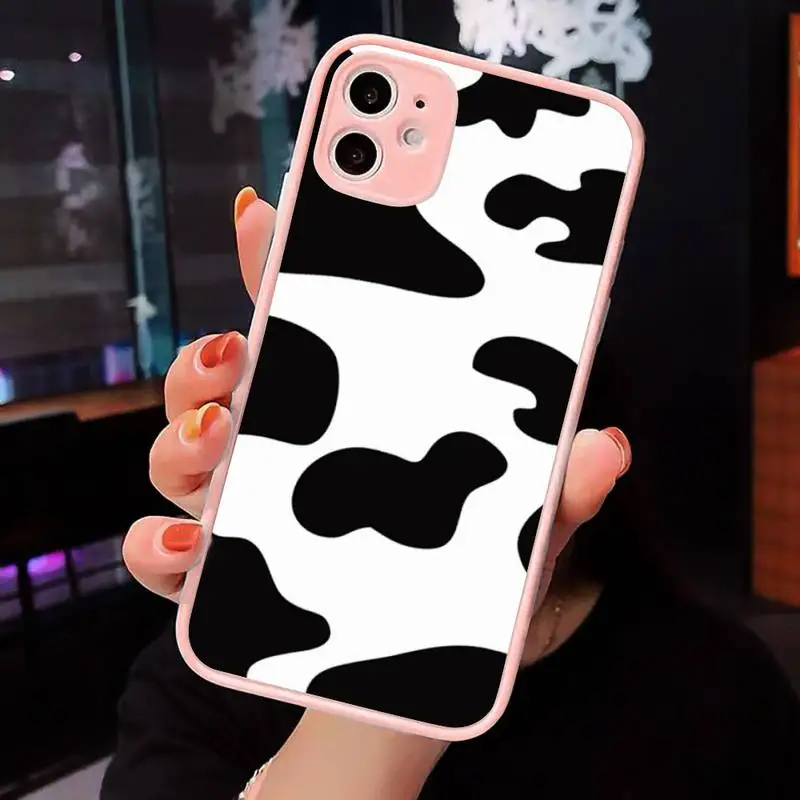

White Black Cow Symbol Pattern Print Phone Case Pink matte transparent For iPhone 7 8 x xs xr 11 12 pro plus max mini