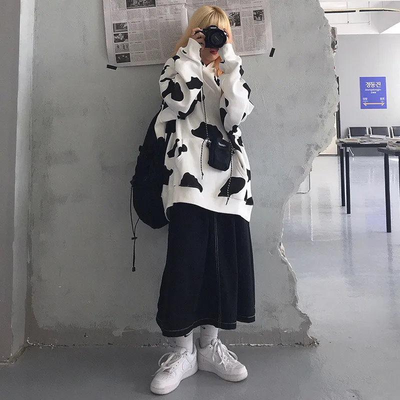 

Streetwear Harajuku Tops Autumn Hoodies Women White Sweet White Cow Fashion Womens Casual High Street Winter Loose Sweatshirts