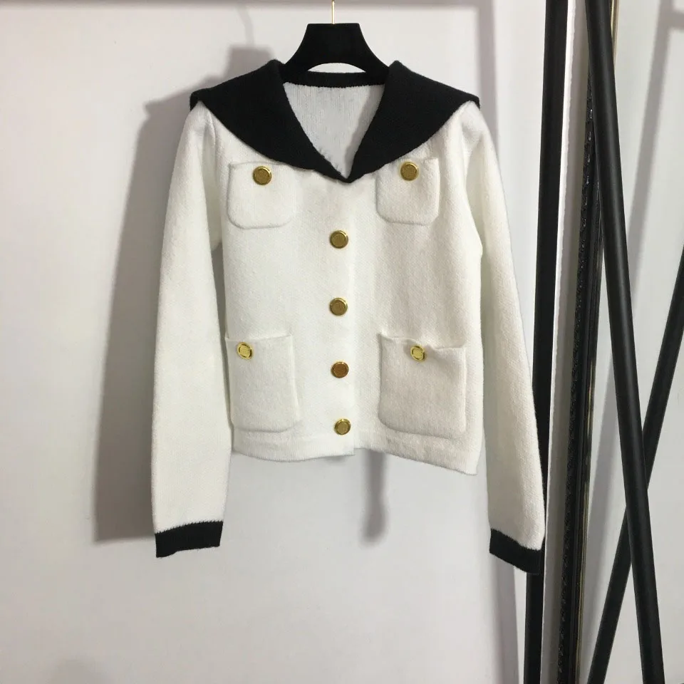 

Luxury Designer New Custom Letter Gold Button Navy Collar Long Sleeve Knitted Cardigan Coat Women's Temperament Top1244566560