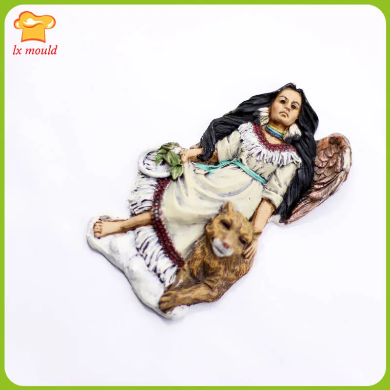 

New Beauty and the Beast Fondant Silicone Molds Food Safety Cake Decoration Soap Cake Tools