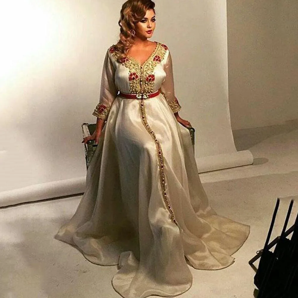 

Cream Color Beading Pearl Mother of the Bride Dresses Evening Dress Lace Applique V-neck Mother Formal Evening Party/PromDress