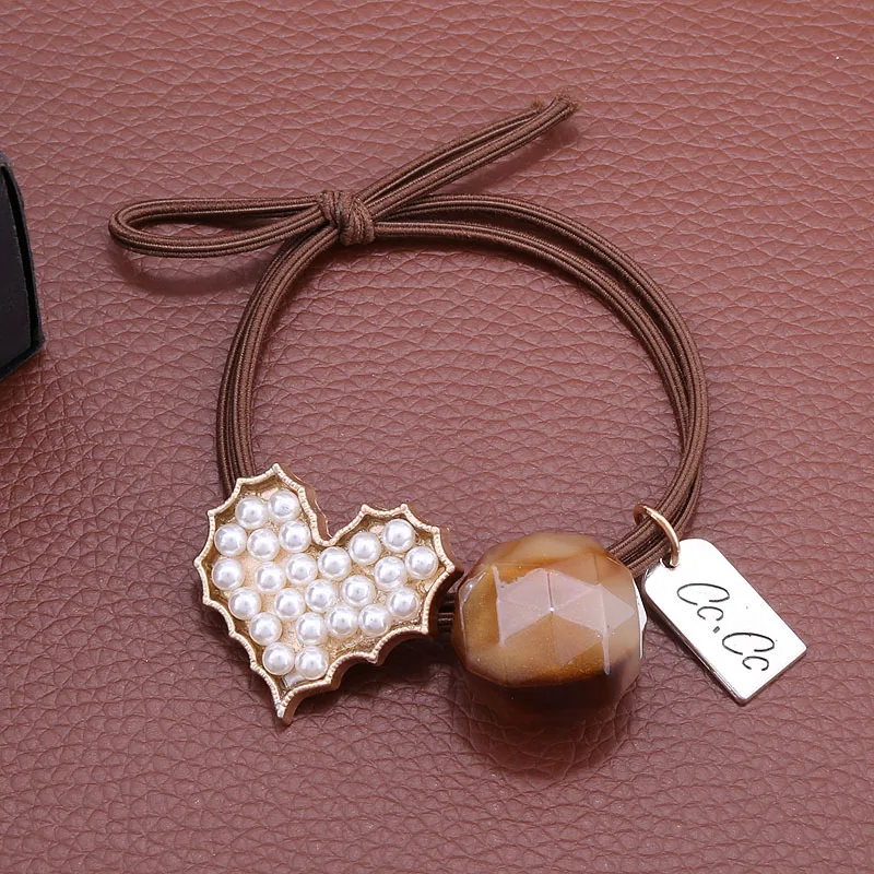 

Simple Hair Accessories Pearl Hair Rope Female Dongdaemun Jewelry Simple Hair Tie New Fresh Rubber Band Tie Hair Holster