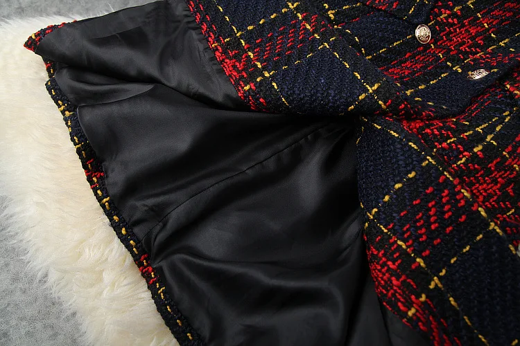 

England Style women's plaid overcoat 2021 Winter High quality tailored collar tweed coat C405